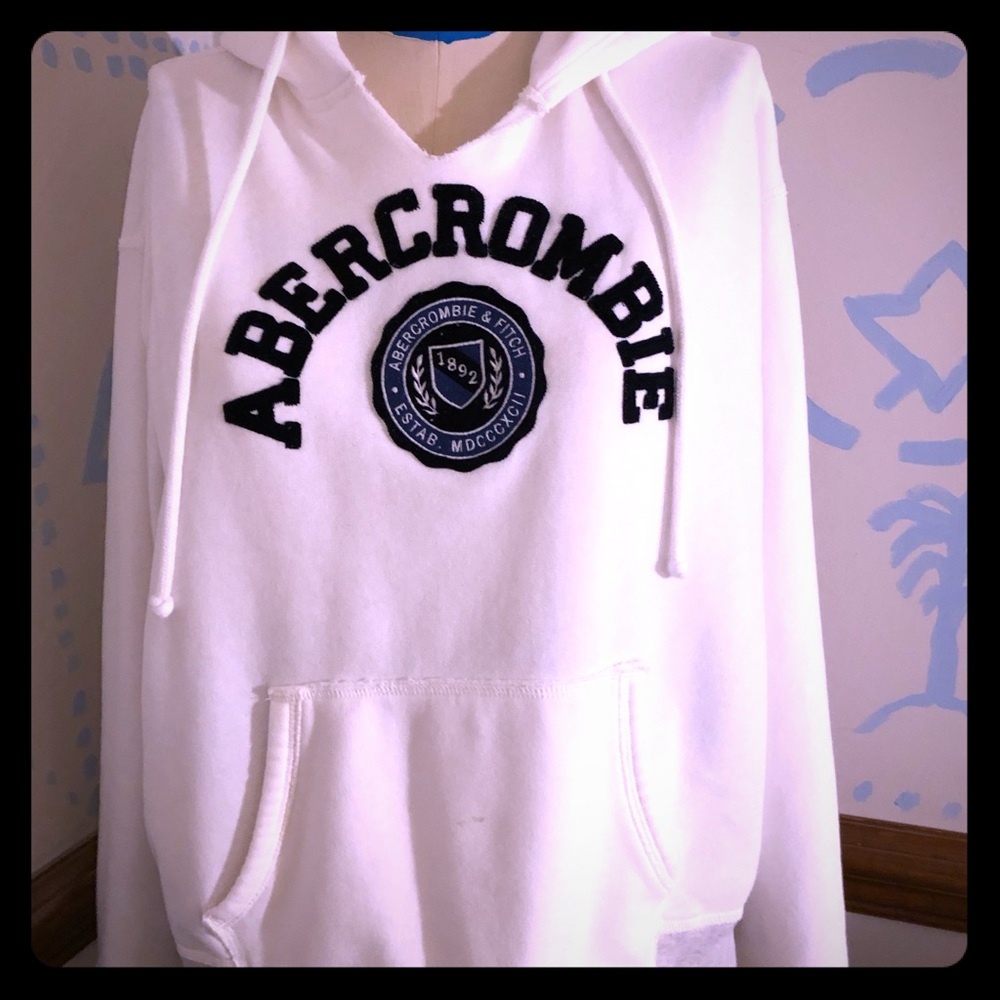A&F. LS HOODIE. XL. $79. $ 40